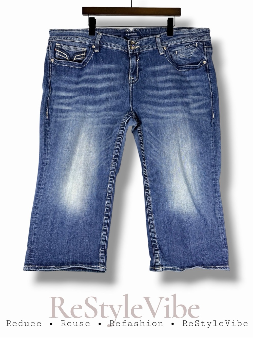VIGOSS Women’s Size 26 Denim Jean Crop The Chelsea Capri Style Stretch Embroider